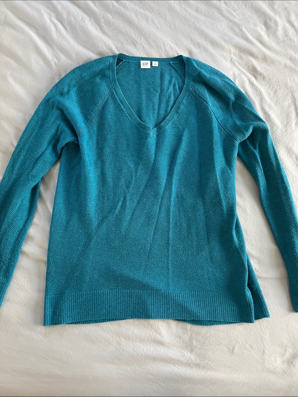 GAP Teal V-Neck Pullover Sweater